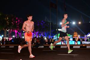 BIB: 250
                            <button type="button" onclick="openModal(15060017)" class="btn btn-primary btn-sm float-right btn-popup" data-toggle="modal" data-target=".modal-high-quality">
                        <i class="fas fa-shopping-cart"></i> Add to Cart
                    </button>
                                            <button type="button" onclick="isThisMe(15060017, true)" class="btn btn-success btn-sm float-right btn-popup btn-isme hidden" data-toggle="tooltip" data-placement="bottom" title="นี่คือรูปของคุณใช่ไหม คลิกที่นี่เพื่อเอาเข้าอัลบั้ม">
                        <i class="fas fa-plus"></i> Add to album
                    </button>
                    <button type="button" onclick="isThisMe(15060017, false)" class="btn btn-warning btn-sm float-right btn-popup btn-isnotme hidden">
                        <i class="fas fa-ban"></i> Remove from album
                    </button>